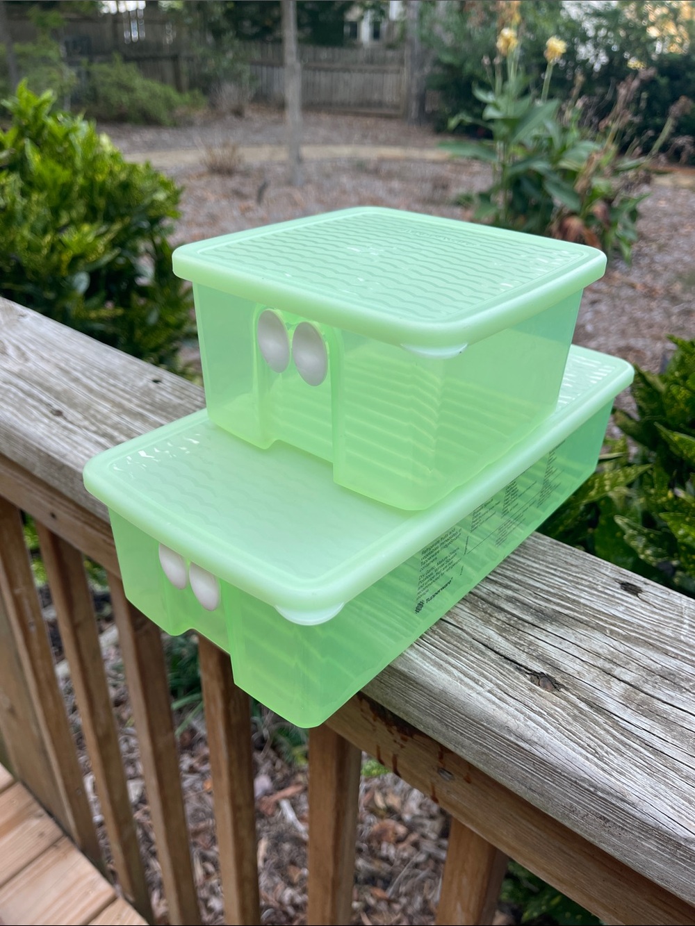 Retro Tupperware FridgeSmart storage set